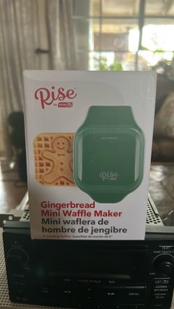 Rise by Dash Gingerbread Mini Waffle Maker - NEW