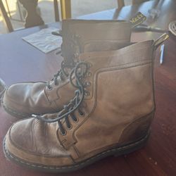Vintage Men’s 10.5 Doc Marten Boots Rare 