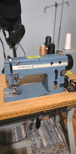 Maquina  Singer Industrial.