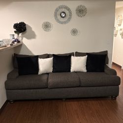 Couches In Good Condition 