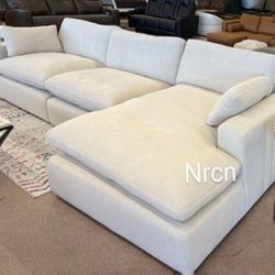 Elyza Moduler Sectional By Ashley 