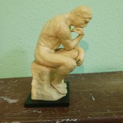Statue "The Thinker"