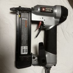 Pin nailer