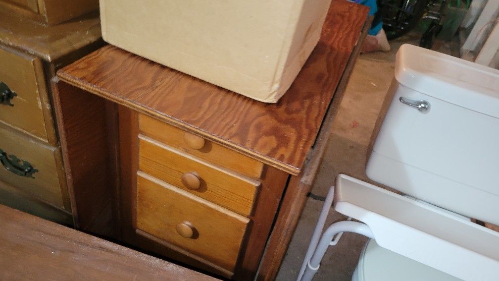 Dressers, Shelves , Desk, Other Furniture