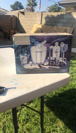 I I PIECE BARWARE SET