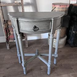 Accent Table 