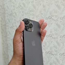 iPhone 13 Pro Max Unlocked With Warranty 