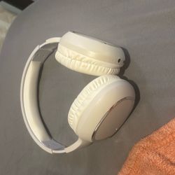 Wireless Headphones, White, Great Condition