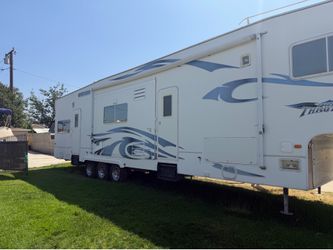 Weekend warrior FTL4005 “Full Throttle”. 40’ triple axle
