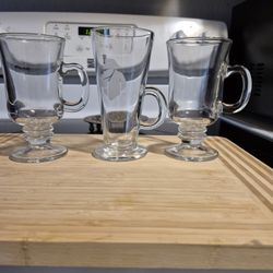 3  CLASIC  GLASSES WITH HANDLE  ORIGINAL PRICE $18 