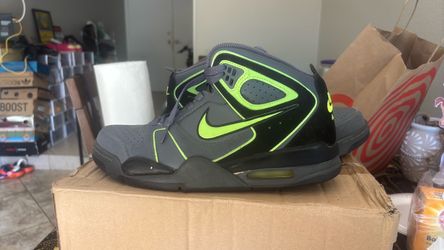 Nike Air Flight Legacy Men's Size 9  Grey-Black-Volt lime  397204-030