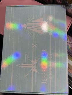 JEFFREE STAR MIRROR