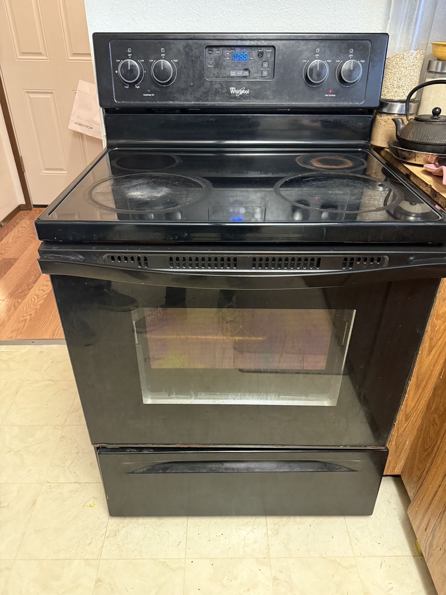 WellLoved Electric Glass Top Stove Quick Sale! for Sale in Federal