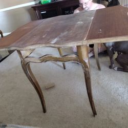 antique dining room table 