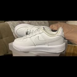 Brand New air Force 1 Size 13c Boys 