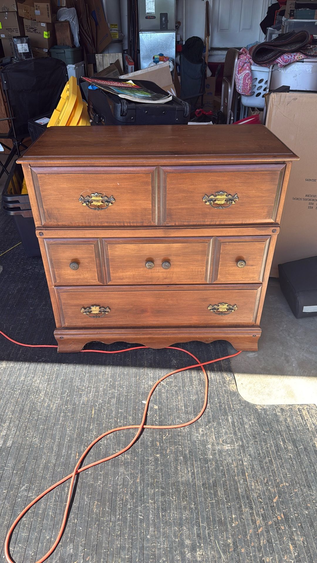 Dresser