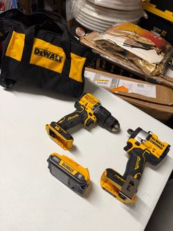 DeWalt 20V Brushless Drill & Impact Wrench Combo Kit