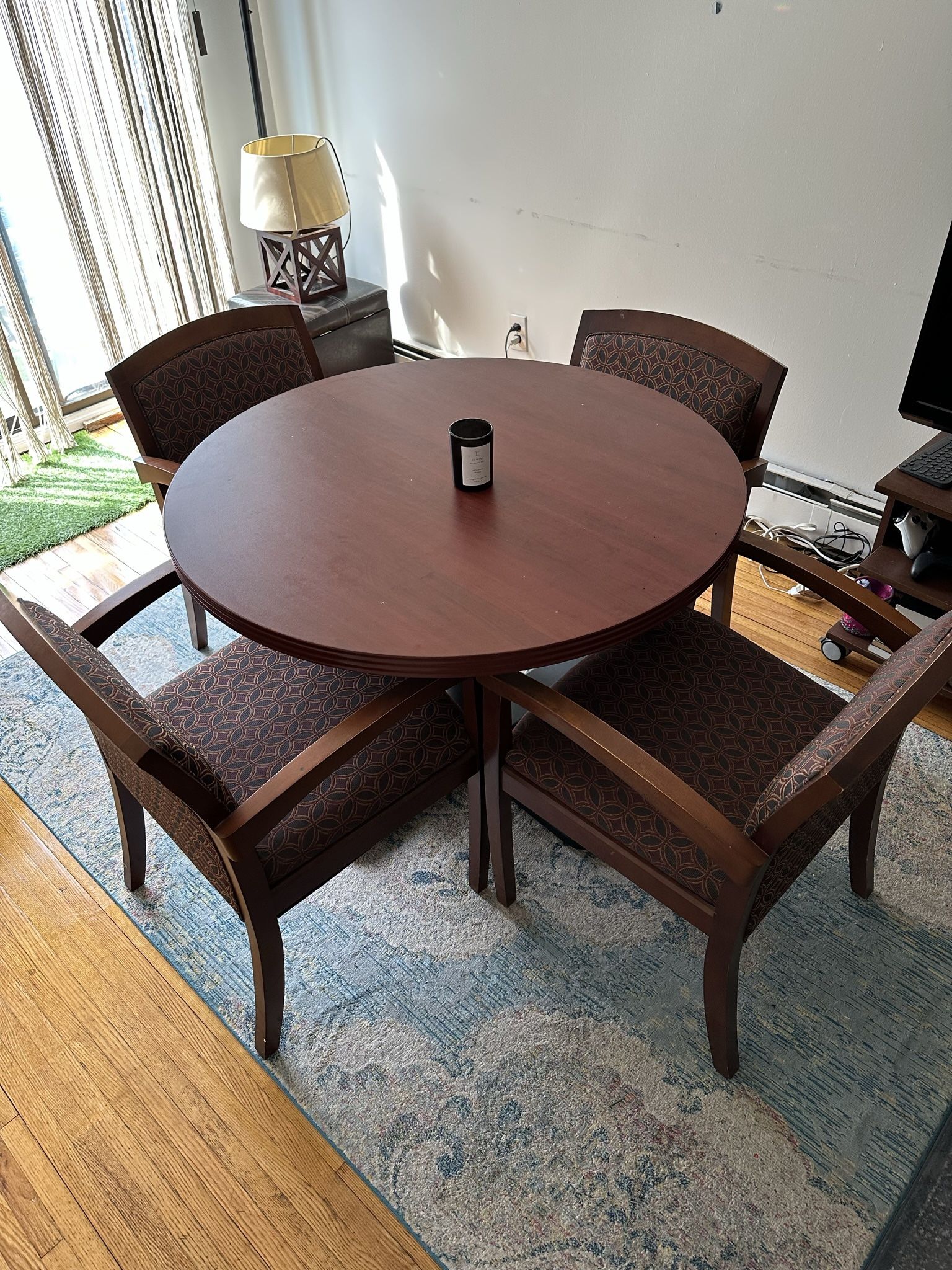 5 Piece Office / Dining room Chair And Round Table Solid Wood