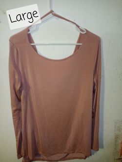 Womens Clothing Med To Large
