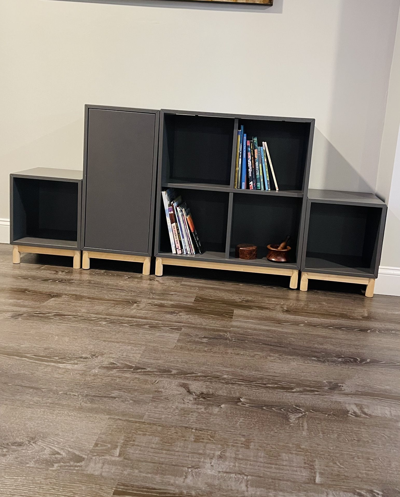 Modern Modular Storage Unit / Bookshelf - Great Condition! 4 pieces
