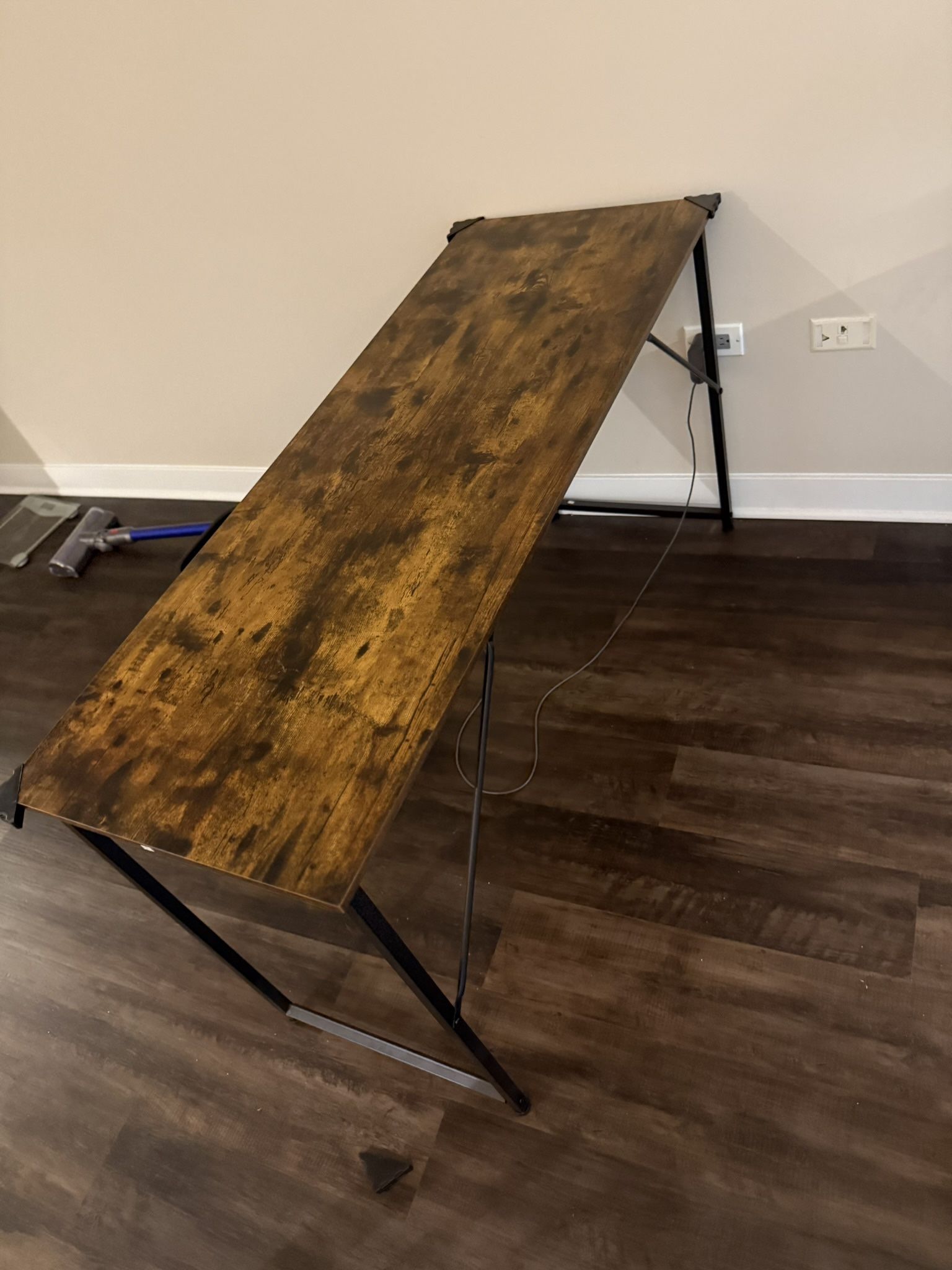 Desks / Bed Frame / Side Table / Chair 