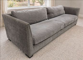 THOMASVILLE UPHOLSTERY SOFA - DESIGNER SOFA - LIKE NEW