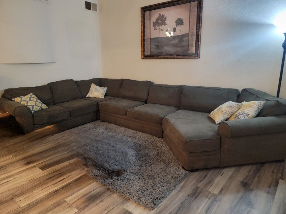 Sectional Sofa
