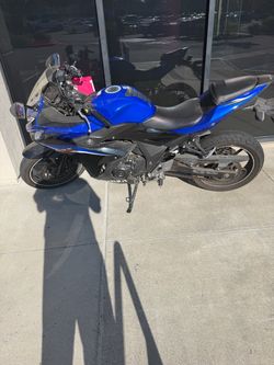 2020 Suzuki GSX-R Sport Motorcycle Blue