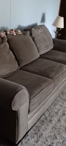 Hideaway sofa