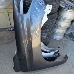 Toyota Tundra Right Fender Oem