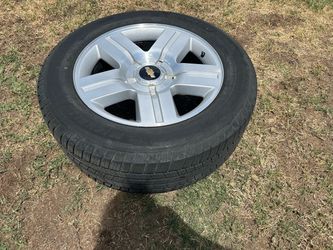 20s  Chevy Tahoe  ( 20s chromes for whatever you want them on