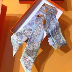 Hermès ribbon