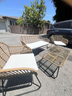 Rattan outdoor patio set