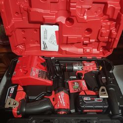 Milwaukee Fuel M18 Combo Kit Brushless Like New!