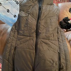 Champion Puffer Vest