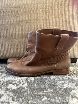 Frye Short Anna Boot