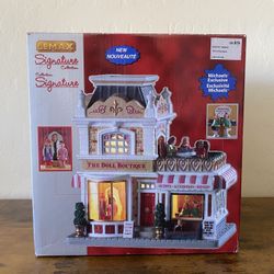 LEMAX Collection Christmas Village Doll Boutique And Cafe With Light Michael’s Exclusive