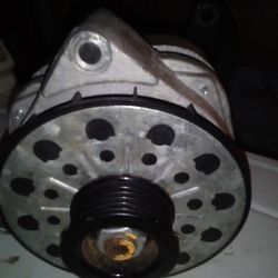 RI11948 , 12v Chevy GMC alternator