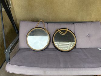 2 mirrors