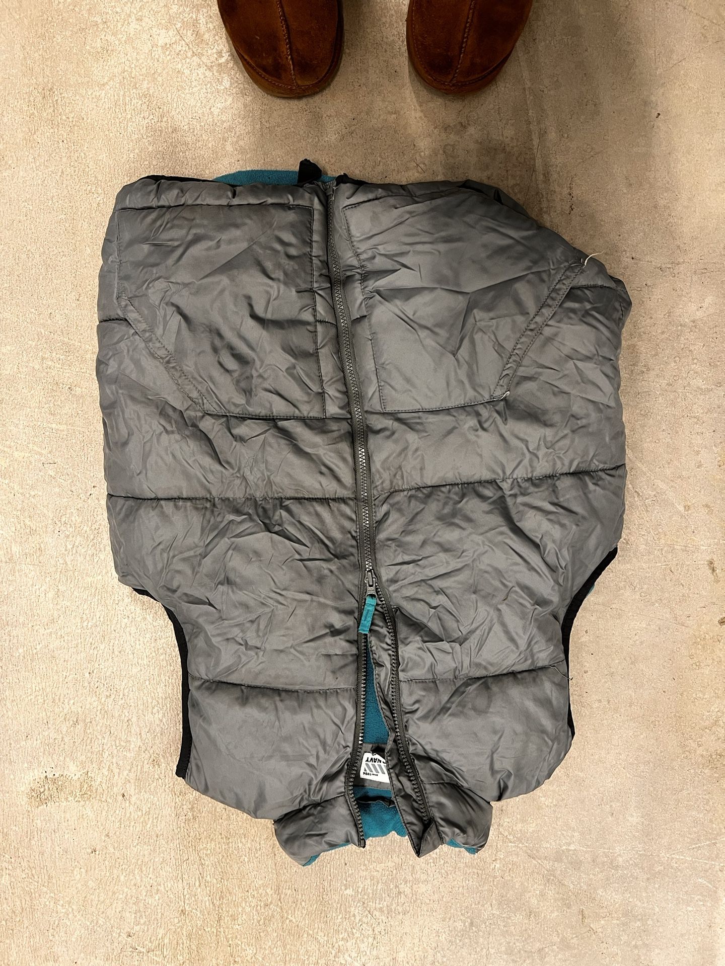 Children’s Vest. Old Navy.