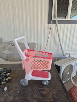 Toy shopping cart