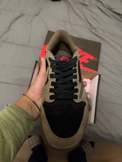 Travis Scott/Jordan 1 Low OG “Velvet Brown”