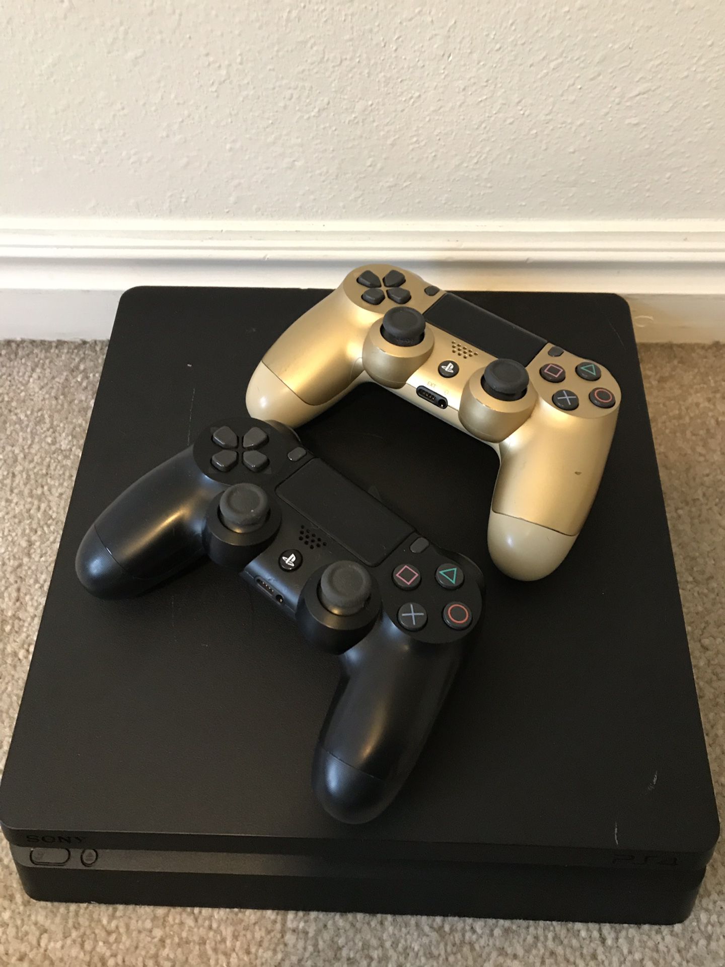 CALL of DUTY GHOSTS (2014 PS4) * CoD FPS SHOOTER WAR SOLDIER SONY PLAYSTATION  4 for Sale in Tucson, AZ - OfferUp