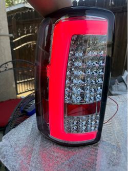 00-06 Chevy Tahoe Yukon Chrome LED Tube Bar Tail Lights