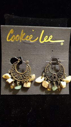 New Cookie Lee earrings genuine shell turquoise and glass beads see matching necklace original tag $18