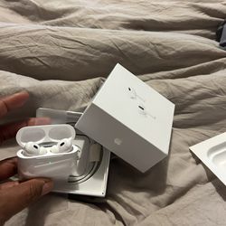 Apple AirPod Pro 2nd Generation With USB New Out Of Box 