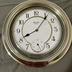 Clocks Wall Bulova Quartz