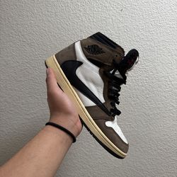 Travis Scott Mocha 1’s