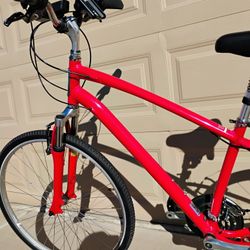 Mountain Bike , Red Globe Carmel 03 Specialized, Great Condition 