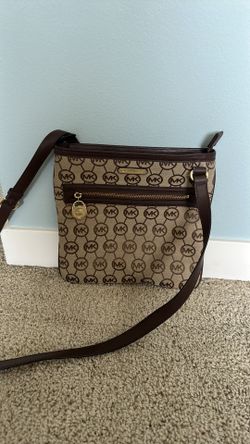 Micheal Kors Crossbody Bag